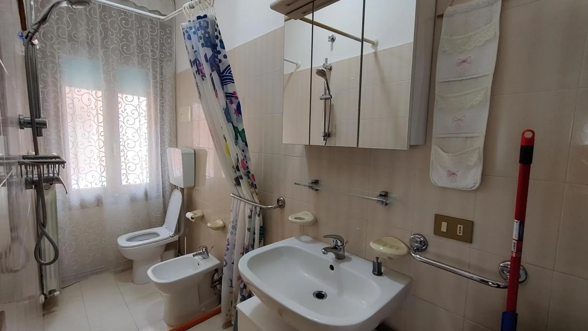 Modern Flat Close To Caorle Ponente Beach