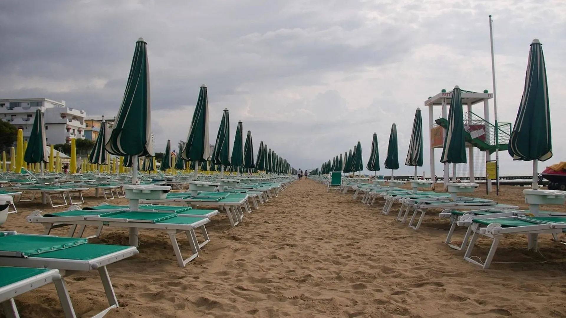 Modern Flat Close To Caorle Ponente Beach